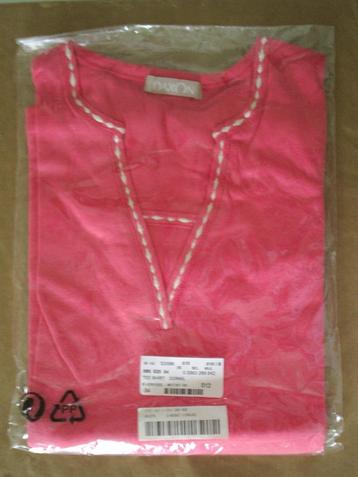 Tee-shirt DAXON corail col en V T42 neuf emballé.