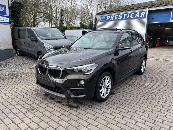 BMW X1 sDrive16dA 116PK Advantage Pack Travel & DAB Tuner, Auto's, BMW, Bedrijf, Te koop, X1, ABS, Airbags, Airconditioning, Bluetooth