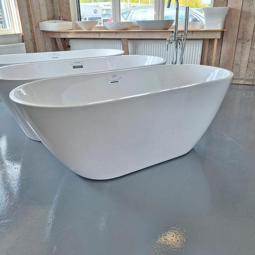 KOOPJE Ovaal ligbad glanzend acryl Lubana 160 wit, Maison & Meubles, Salle de bain | Meubles de Salle de bain, Neuf, Enlèvement ou Envoi