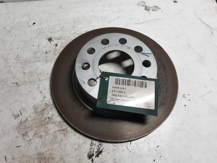 REMSCHIJF ACHTER Volkswagen Golf V (1K1) (02-2001/12-2010), Auto-onderdelen, Remmen en Aandrijving, Volkswagen, Gebruikt