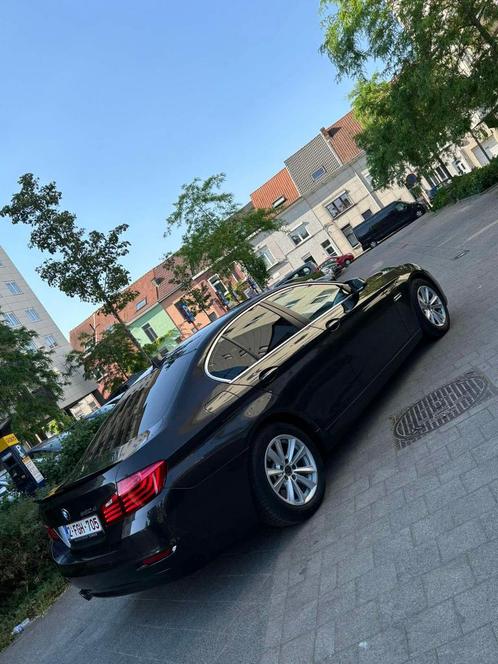 BMW 520d F10 – Euro 6B – 2015 – 140 kW — Garantie, Auto's, BMW, Particulier, Parkeercamera, Diesel, Automaat, Bruin, Ophalen