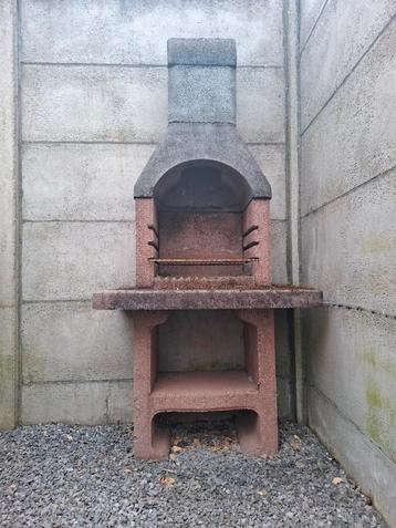Stenen barbeque, Enlèvement, Utilisé