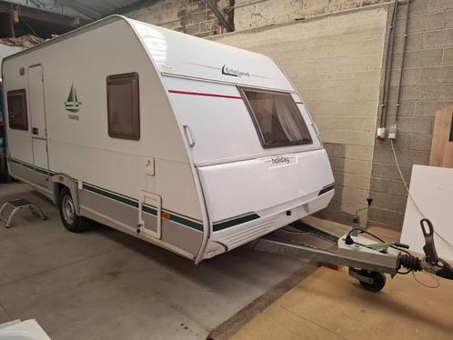 goed onderhouden caravan wegens aankoop mobilhome, Caravans en Kamperen, Caravans, Particulier, tot en met 4, 1000 - 1250 kg, Rondzit