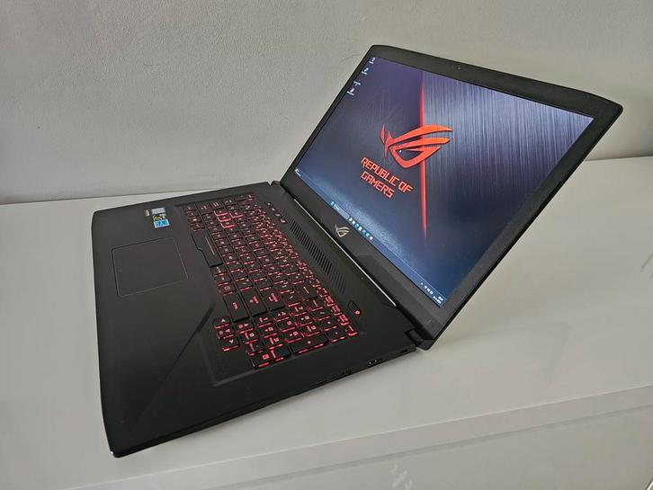 Asus ROG Strix 17" Full HD Gaming laptop met i7-7700HQ, Computers en Software, Windows Laptops, Zo goed als nieuw, 17 inch of meer