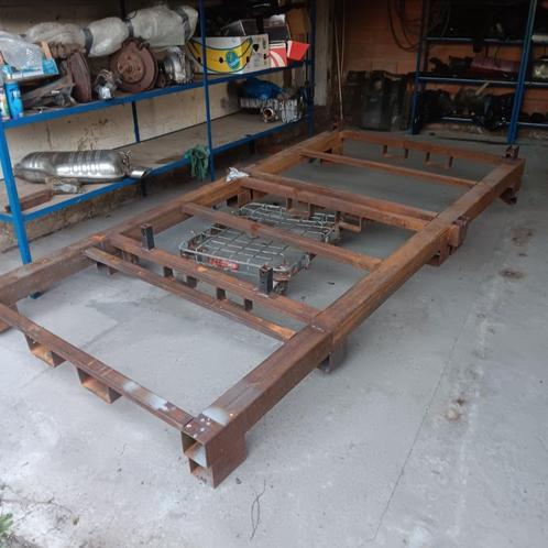 Chassis met wielen voor oldtimer, Auto diversen, Autogereedschap, Gebruikt, Ophalen