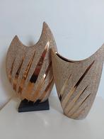 Set van 2 gouden designvazen, Huis en Inrichting, Ophalen, Zo goed als nieuw, Overige kleuren, Minder dan 50 cm