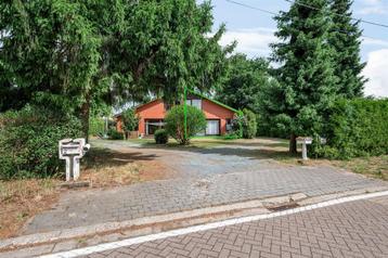Huis te koop in Halle, 3 slpks beschikbaar voor biedingen