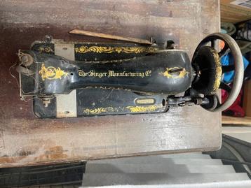 singer naaimachine  beschikbaar voor biedingen