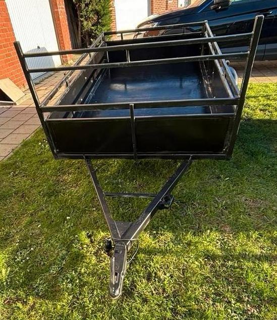 Bande-annonce, Autos : Divers, Remorques, Enlèvement