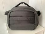 Tas als handbagage met riem,ook op de valies geplaatst worde, Handtassen en Accessoires, Tassen | Reistassen en Weekendtassen
