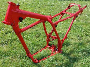 Frame zonder papieren Honda XL600R PD03 1985 beschikbaar voor biedingen