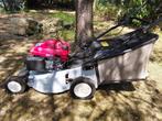 Grasmaaier zekftrekker honda motor, Tuin en Terras, Ophalen, Cirkelmaaier, Honda, Gebruikt