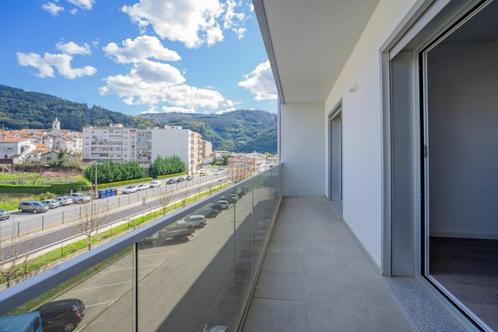 Nieuw 3 slaapkamer appartement met garage in centrum Lousã, Immo, Buitenland, Portugal, Appartement, Stad