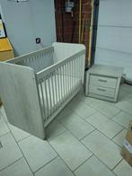 kinderbed met matras en nachttafel, Ophalen, Matras