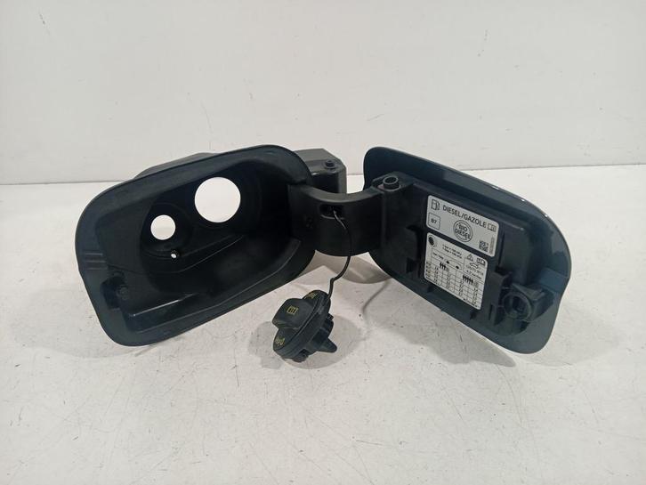 TANKKLEP Skoda Octavia Combi (NXAC) (01-2019/-) (5E7809702A), Auto-onderdelen, Carrosserie, Skoda, Gebruikt