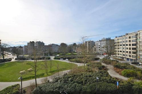 Appartement te huur in Oostende, 2 slpks, Immo, Huizen te huur, Appartement, C