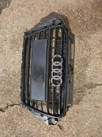 OEM Audi A3 8V Grille – Sportback (10/2015) beschikbaar voor biedingen