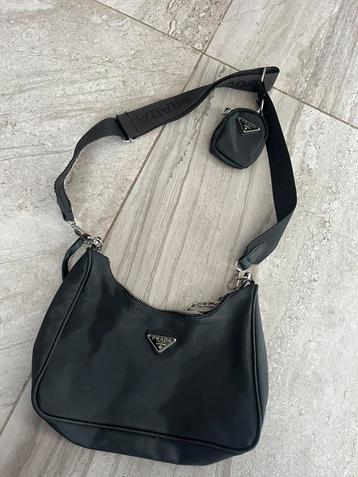 Prada-tas  beschikbaar voor biedingen