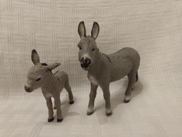 Moeder, ezel en haar baby Schleich in perfecte staat beschikbaar voor biedingen