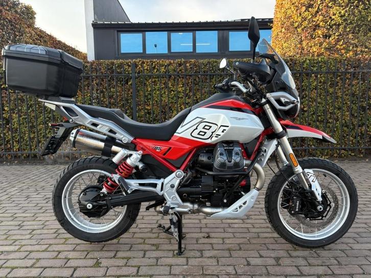 Moto Guzzi V 85 TT, Motoren, Motoren | Moto Guzzi, Bedrijf, Toermotor, meer dan 35 kW, 2 cilinders, Motorrijbewijs A, ABS, Cardan-aandrijving