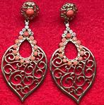 Paar vintage oorbellen, Handtassen en Accessoires, Antieke sieraden, Ophalen of Verzenden, Overige materialen, Oorbellen