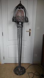 Grote staanlamp, art-deco stijl, smeedwerk, Huis en Inrichting, Ophalen, Glas, Art-deco
