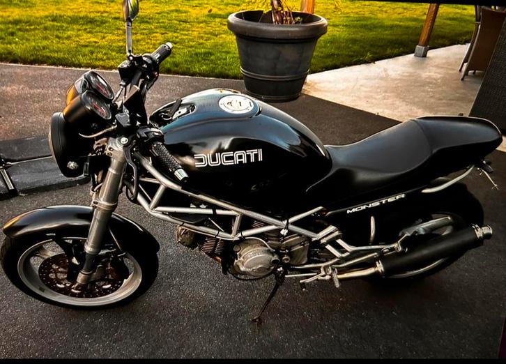 Ducatie Monster 2001 - 20500kM - nieuwe banden & Onderhoud ., Motos, Motos | Ducati, Particulier, Enlèvement ou Envoi