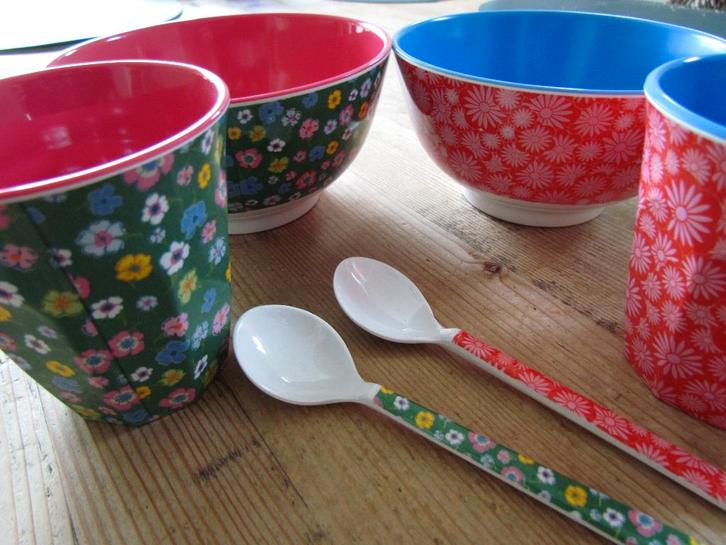 Coupes et bols à riz, Maison & Meubles, Cuisine | Vaisselle, Utilisé, Autres types, Autres styles, Autres matériaux, Enlèvement ou Envoi