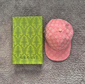 Casquette Gucci Dubai Rose  beschikbaar voor biedingen