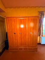 2 massieve houten kleerkasten, Huis en Inrichting, Gebruikt, 150 tot 200 cm, 150 tot 200 cm, 50 tot 75 cm