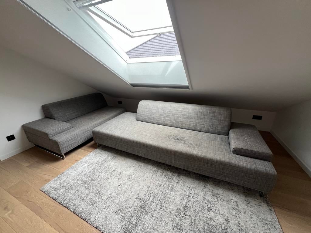 Grijze zetel, Enlèvement, Comme neuf