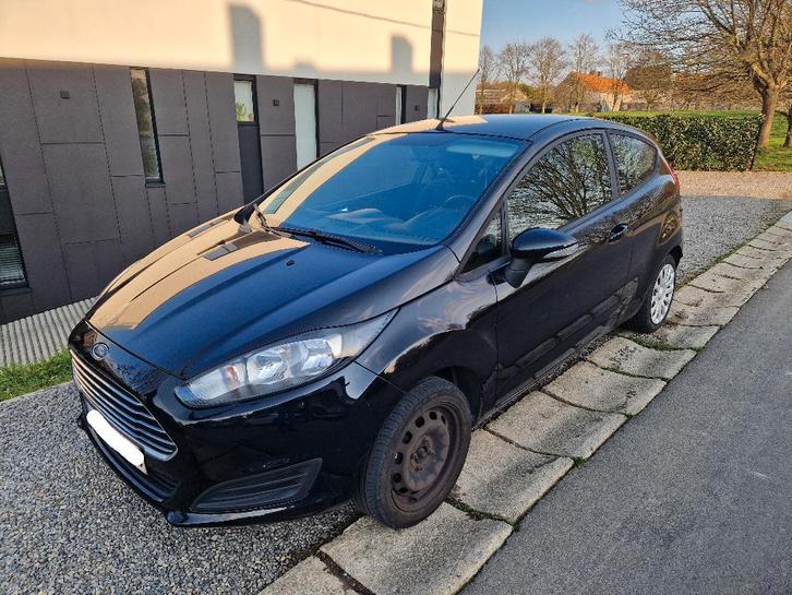 Vente Ford Fiesta 1.25i Trend, Autos, Ford, Particulier, Fiësta, ABS, Airbags, Ordinateur de bord, Verrouillage central, Rétroviseurs électriques