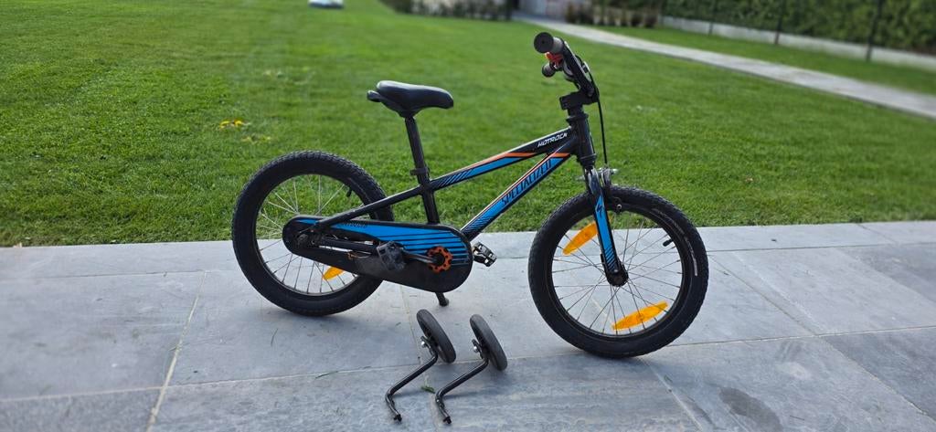 Specialized hotrock 16 inch 4-6 jaar/jaar