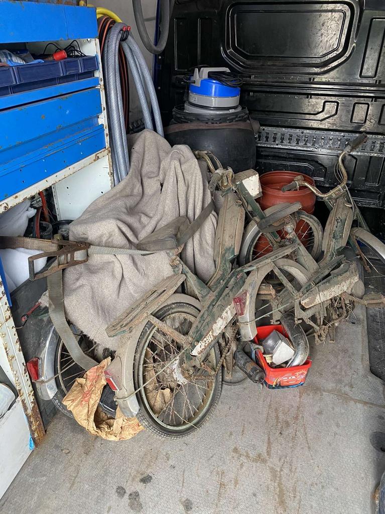 GEZOCHT: motobecane mobylettes en onderdelen, Ophalen, Gebruikt