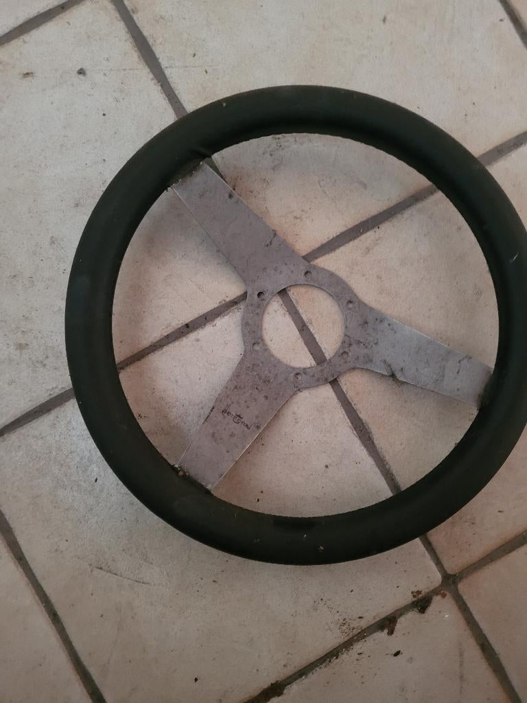 PERSOONLIJK vintage sportstuur — 3-spaaks — Niet op voorraad, Auto-onderdelen, Interieur en Bekleding, Skoda, Nieuw, Ophalen