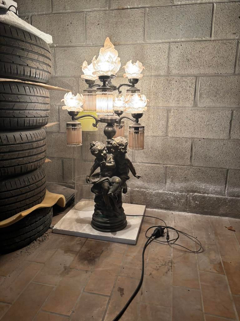 Bronzen beeld, Ophalen, Zo goed als nieuw