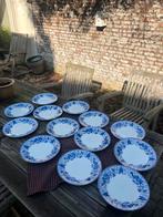 21 assiettes Dragon boch - plates et dessert, Antiquités & Art, Antiquités | Services (vaisselle) complet, Enlèvement ou Envoi