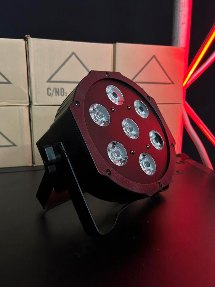 Led Par RGBW Nieuw - Dmx, Geluid, Auto, Muziek en Instrumenten, Licht en Laser, Nieuw, Licht, Geluidgestuurd, Kleur, Stroboscoopeffect