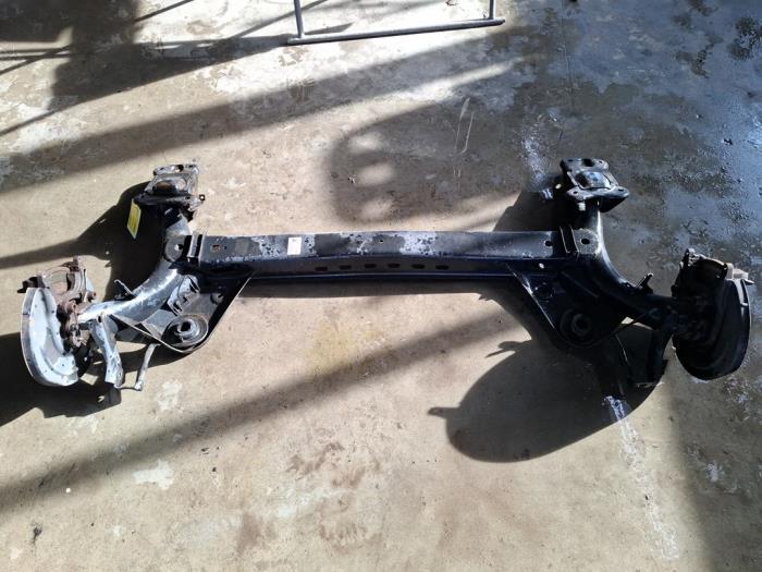 Achteras voorwielaandrijving van een Volkswagen Golf, Auto-onderdelen, Remmen en Aandrijving, Volkswagen, Gebruikt, 3 maanden garantie