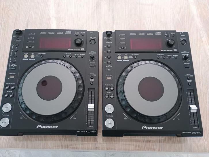 Pioneer cdj 850 comme neuf, Musique & Instruments, DJ sets & Platines, Pioneer, Enlèvement