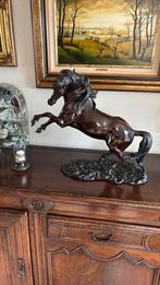 Paard : heel decoratief, Enlèvement, Bronze