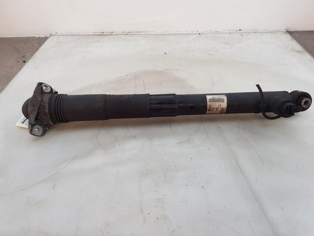 AMORTISSEUR ARRIÈRE DROIT Volkswagen Golf VIII (CD1), Autos : Pièces & Accessoires, Suspension & Châssis, Volkswagen, Utilisé