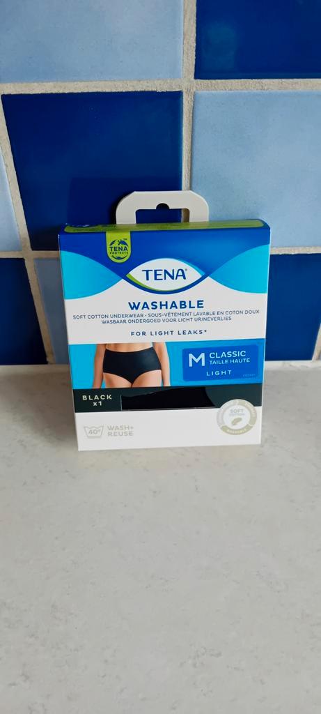 Culotte noire lavable Tena taille M, Divers, Matériel Infirmier, Neuf, Enlèvement ou Envoi