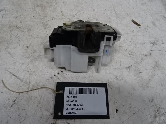 SERRURE DE PORTE ARRIÈRE GAUCHE Alfa Romeo 159 (939AX), Utilisé, Arrière, Alfa Romeo