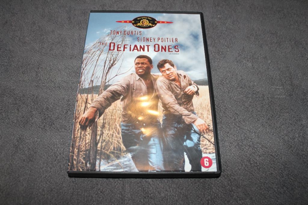 DVD The Defiant Ones, CD & DVD, DVD | Classiques, À partir de 6 ans, Thrillers et Policier, Enlèvement ou Envoi, Utilisé