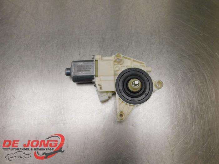 Moteur de vitre portière d'un Mercedes C-Klasse, 3 mois de garantie, Utilisé, -, -