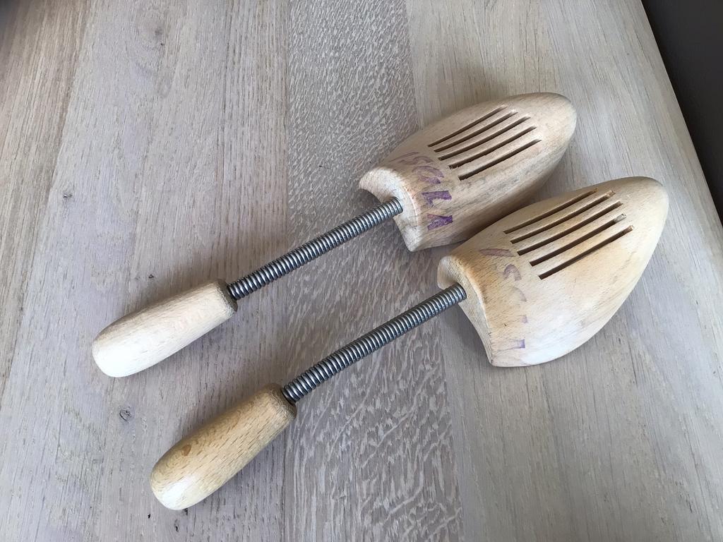 Vintage schoenspanners Isola, maat 37-39, Ophalen of Verzenden