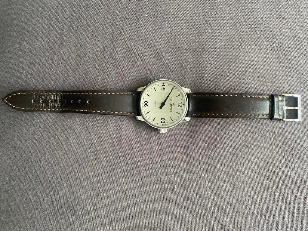 Montre Meistersinger, Montre-bracelet, Autres marques, Cuir, Comme neuf