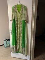 Caftan, Enlèvement, Comme neuf