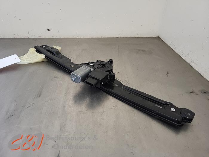 Mécanique vitre 2portes avant gauche d'un Toyota Pro-Ace, Autos : Pièces & Accessoires, Vitres & Accessoires, Toyota, Utilisé